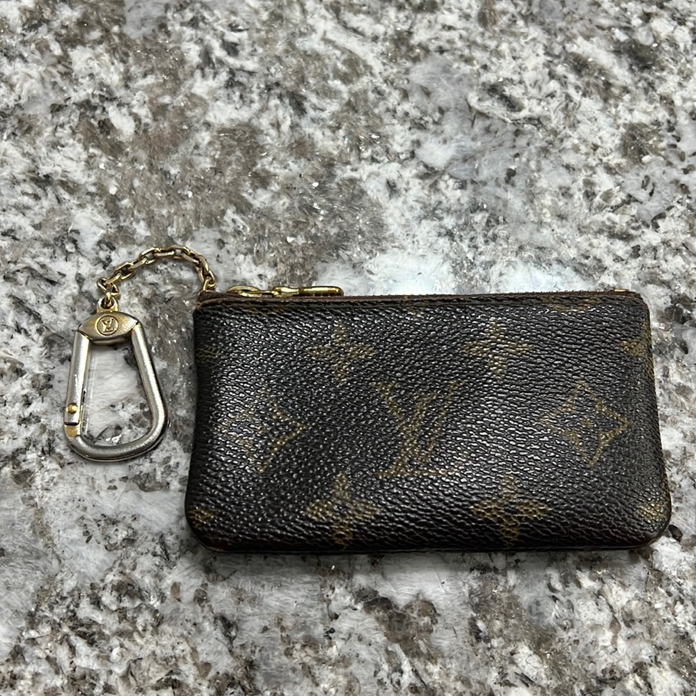 Louis Vuitton monogram key cles. Preloved. Sold as is.